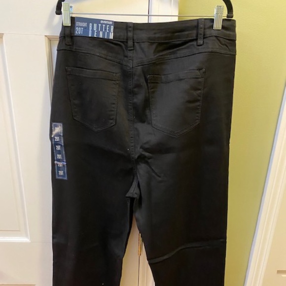Avenue Butter Denim Straight Black Tall Jeans - Picture 2 of 5